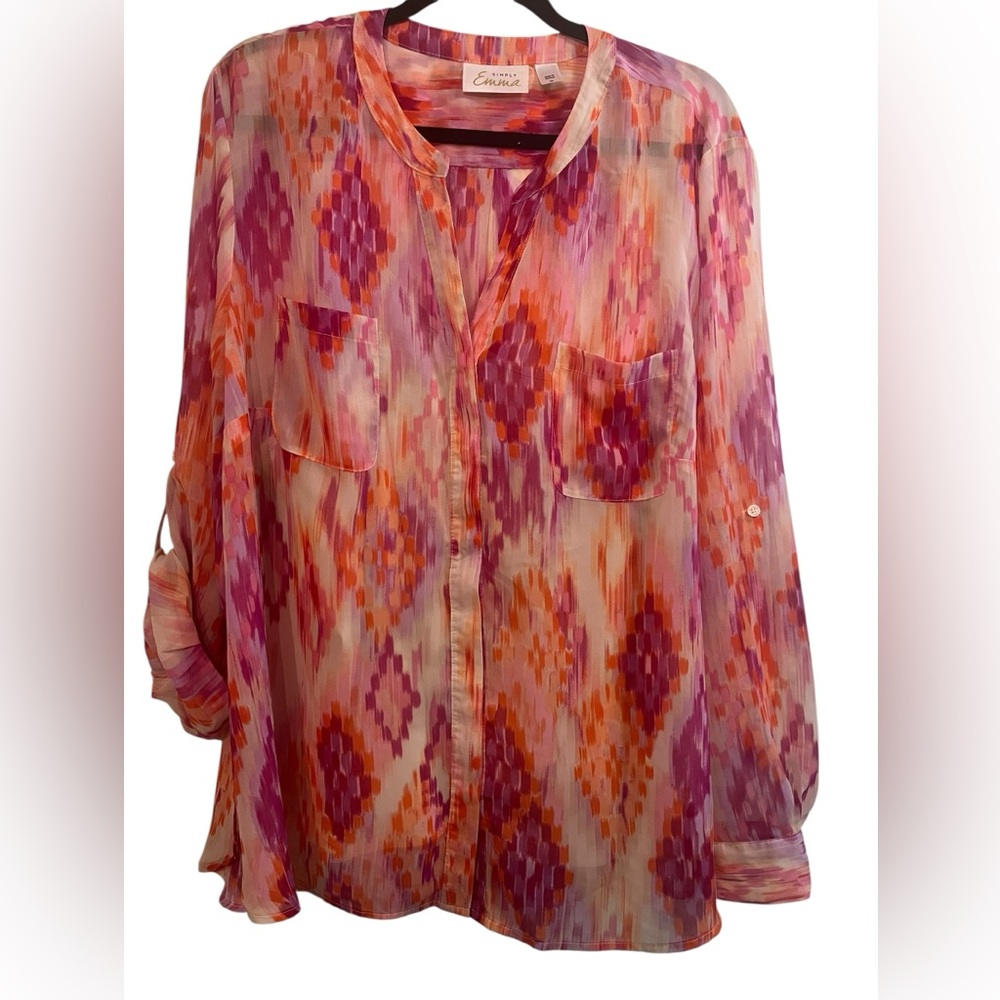 Women's Multicolor Patterned Blouse‎ with camisole.